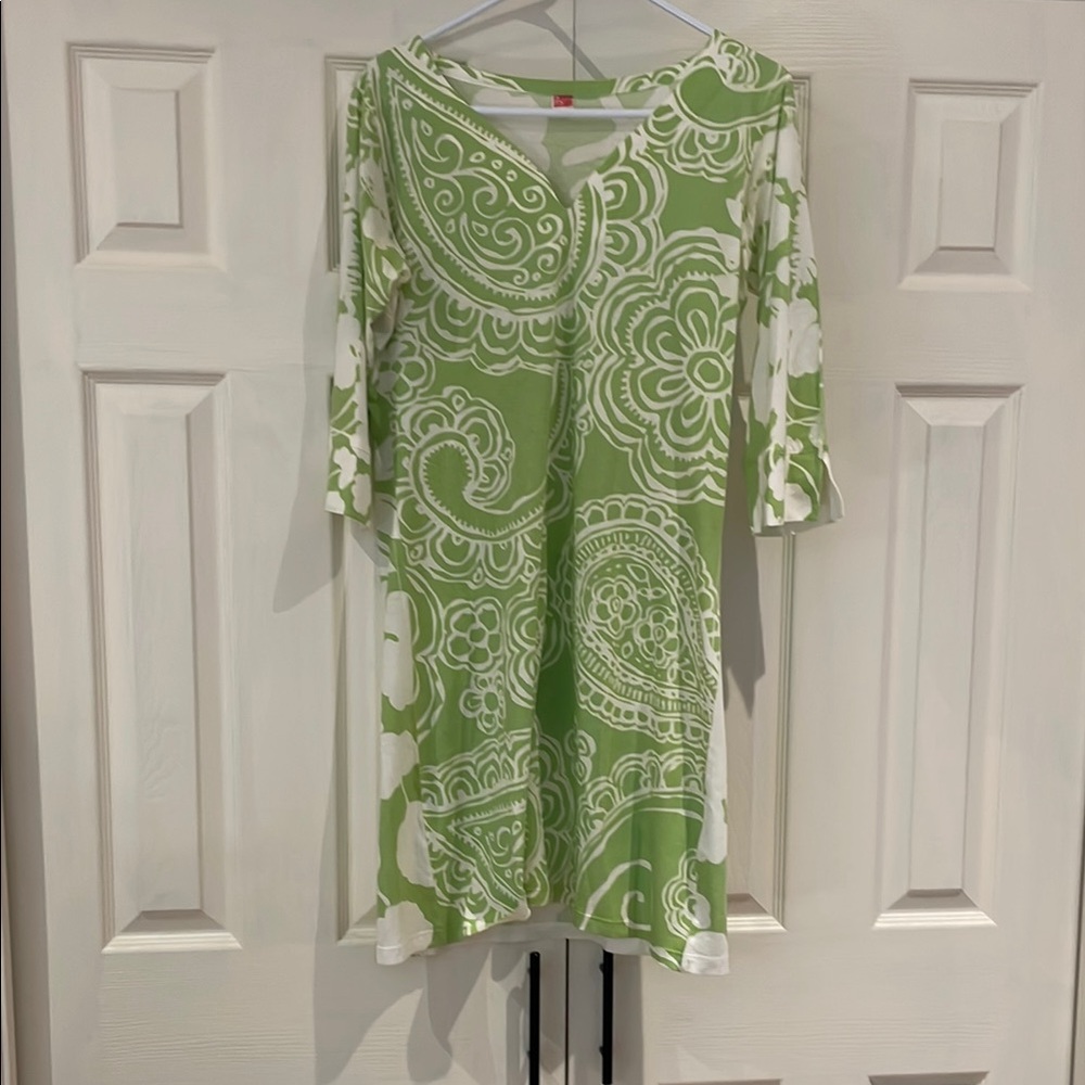 Green and White Asymmetrical Tunic Dress with 3/4 Sleeves